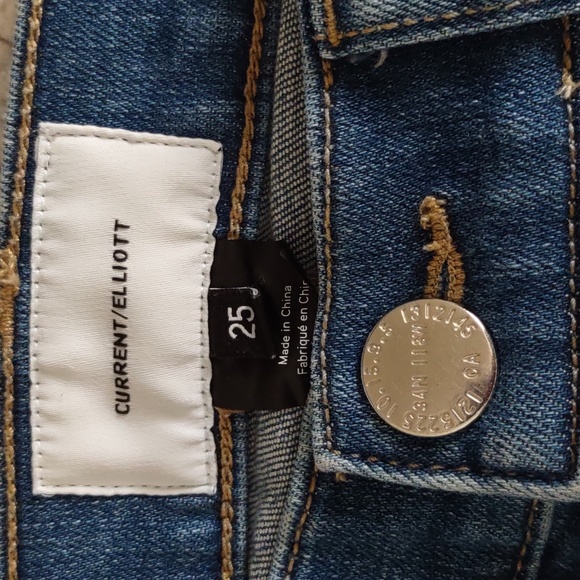 Current/Elliott Size 25 Joey High Rise Straight Destroyed Knee Modal Blend Jeans - Picture 3 of 12